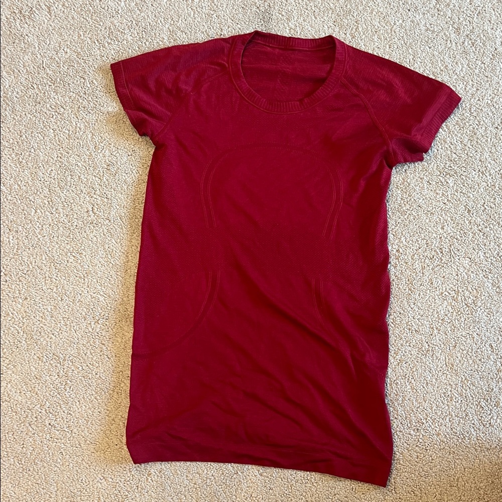 Lululemon swiftly tech short sleeve shirt hip length